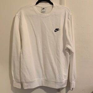 Men’s large white Nike crewneck! NWT